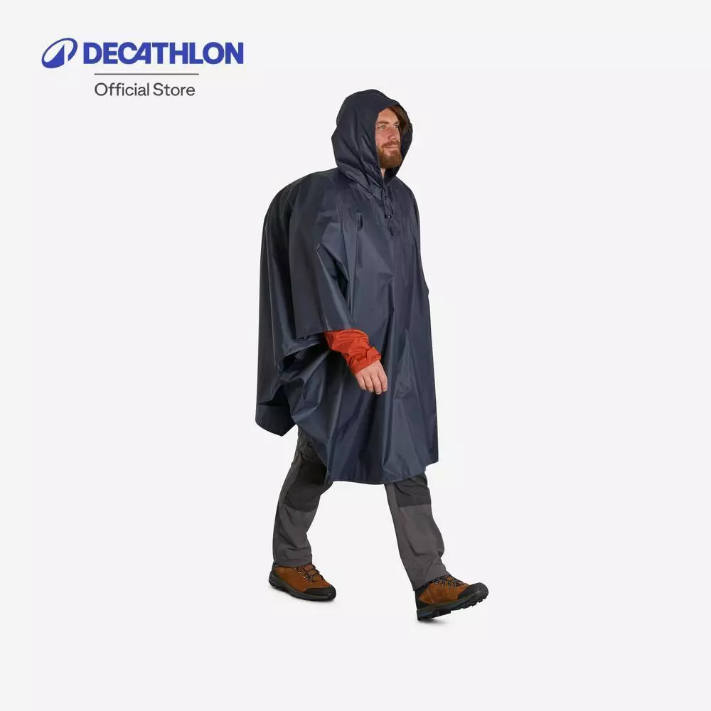 Decathlon Hiking Rain Poncho - Forclaz เสื้อปอนโชสำหรับเดินป่า Forclaz รุ่น Mt 100 รองรับเป้ขนาด 30 ลิตร - Blue