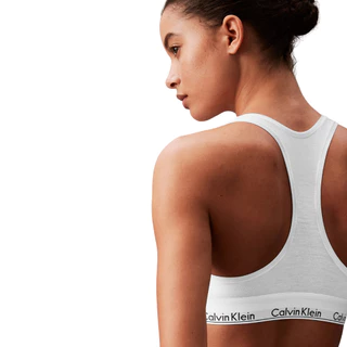 CALVIN KLEIN เสื้อชั้นในผู้หญิง Icon Cotton Modal Lightly Lined Bralette รุ่น QF3785AD 100 - สีขาว