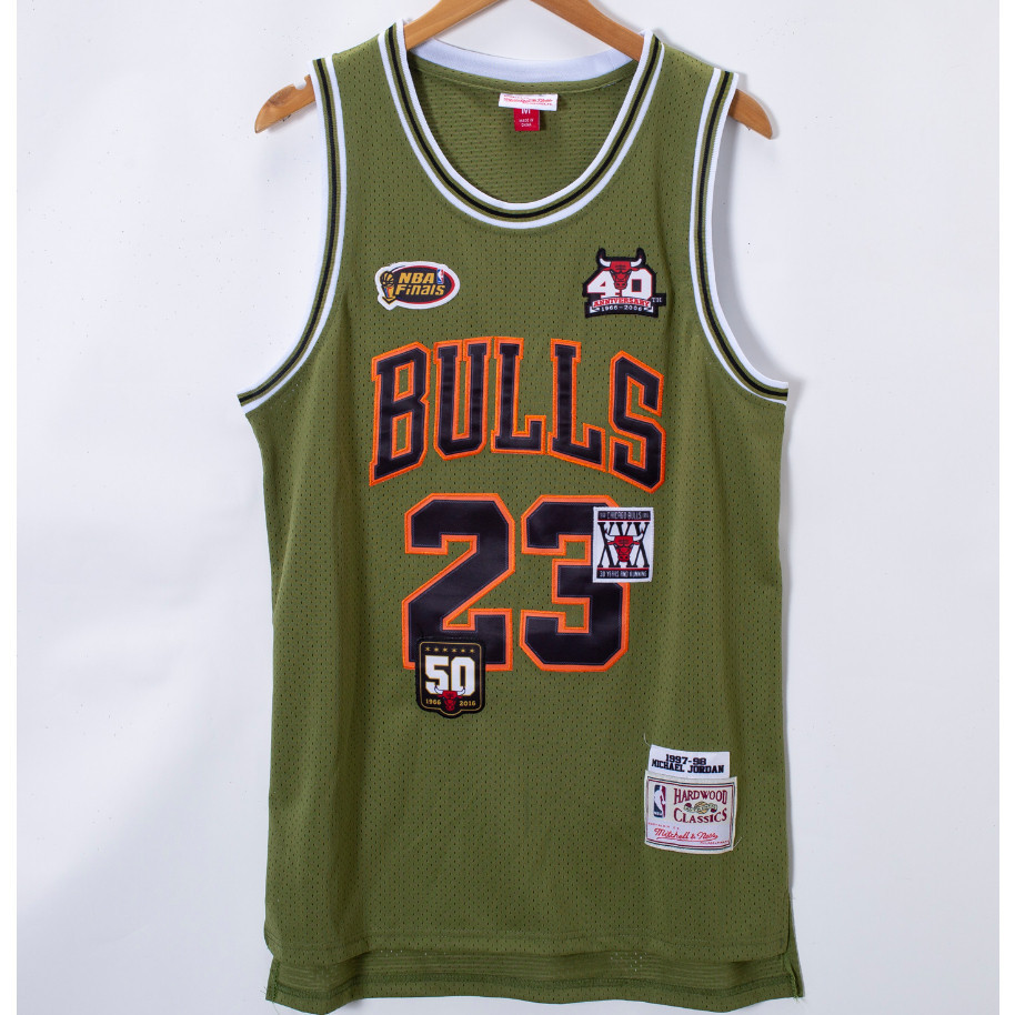 IDAWN7 เสื้อบาสเก็ตบอลสีเขียว Michael Flight พร้อมโลโก้ Chicago Bulls