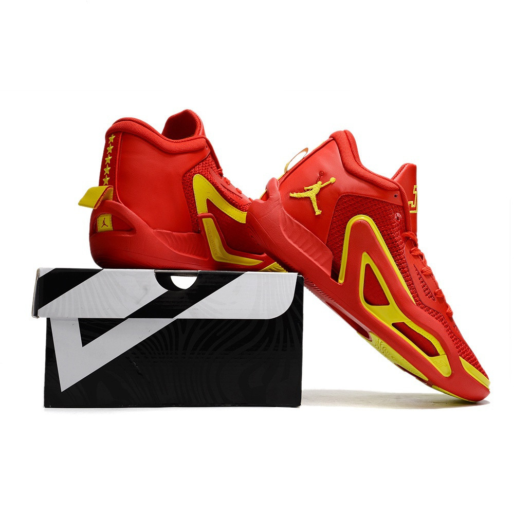 รองเท้าผ้าใบ Jordan Tatum 1 สำหรับบาสเก็ตบอล ออกแบบมาสำหรับผู้ชาย