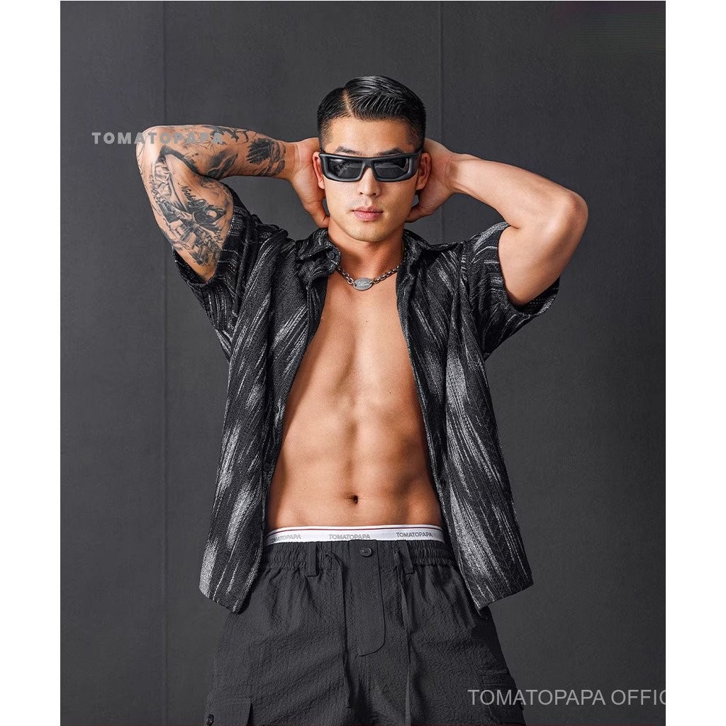 เสื้อเชิ้ตแขนสั้นผู้ชายสไตล์ญี่ปุ่นย้อนยุค TOMATOPAPA Lapel สวมใส่ง่าย เหมาะสำหรับการท่องเที่ยว