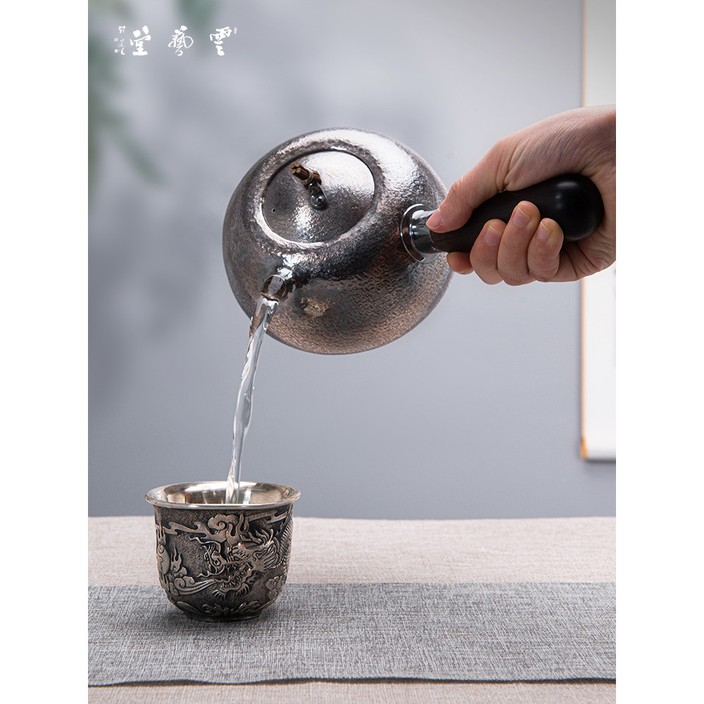 Yunyitang เงินสเตอร์ลิง 999 กาน้ําชากาต้มน้ํา Handmade One Piece Solderless Beauty Side Silver Kettl