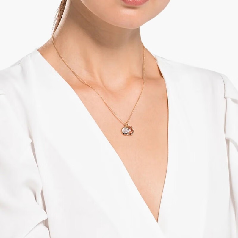 สร้อยคอมุกสวารอฟสกี้สีชมพู เพชรสังเคราะห์และโซ่คลิปสำหรับคุณลady