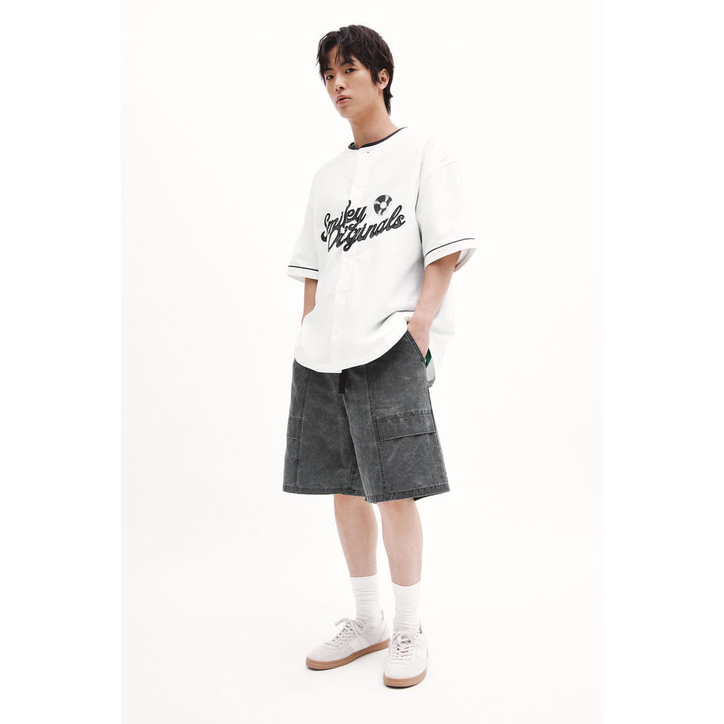 H&M(เอชแอนด์เอ็ม) เสื้อเบสบอลผ้าฝ้ายพิมพ์ลายทรงหลวม ผู้ชาย 1340562_1