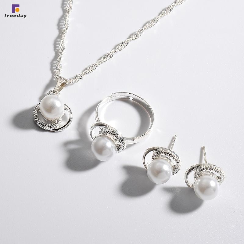มีที่ละเอียดอ่อน Faux Pearl ผีเสื้อดอกไม้ต่างหูแหวน Nelace ชุดแต่งงานสําหรับผู้หญิงแฟชั่น Silver Pla