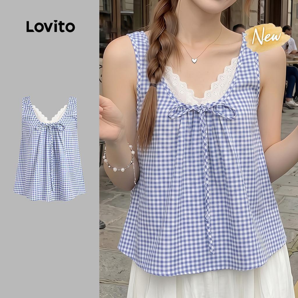 (New Arrival) Lovito เสื้อลําลองปลอม 2-in-1 ลายลูกไม้ ผูกเชือก ท็อปสีน้ําเงินฤดูใบไม้ผลิ/ฤดูร้อนสําหรับผู้หญิง TKK8P1D434