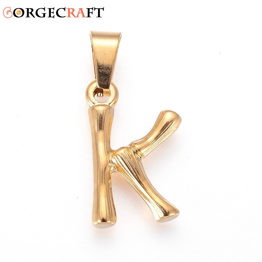 1 ชิ้น 304 จี้สแตนเลสไม้ไผ่สไตล์ตัวอักษร Ion Plating (IP) golden Letter.K 19.5x12x3 มม.รู: 3x7 มม.