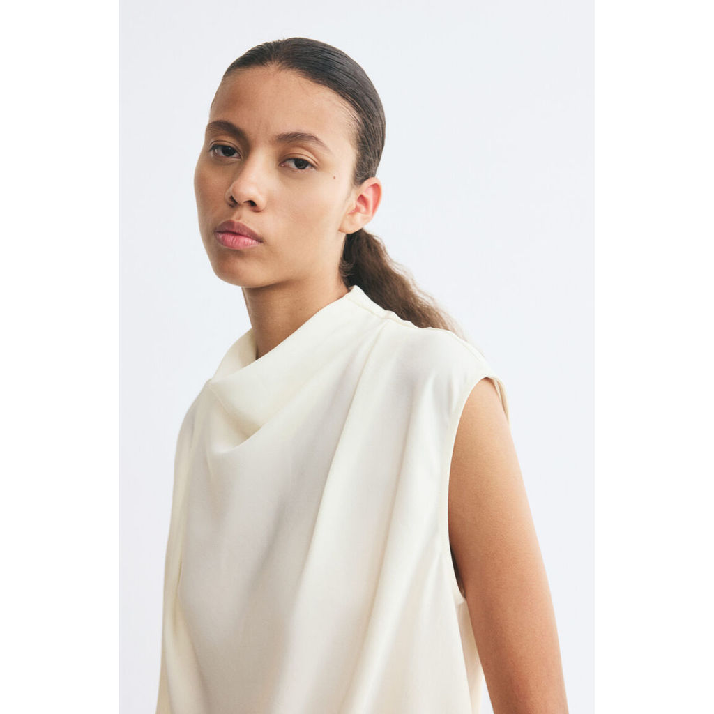 H&M توب نسائي غير متماثل