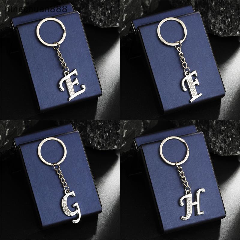 Pingchuan888 แฟชั่น AZ ตัวอักษรพวงกุญแจอินเทรนด์ Charms Creative 26 เริ่มต้นพวงกุญแจจี้กระเป๋าเป้สะพ