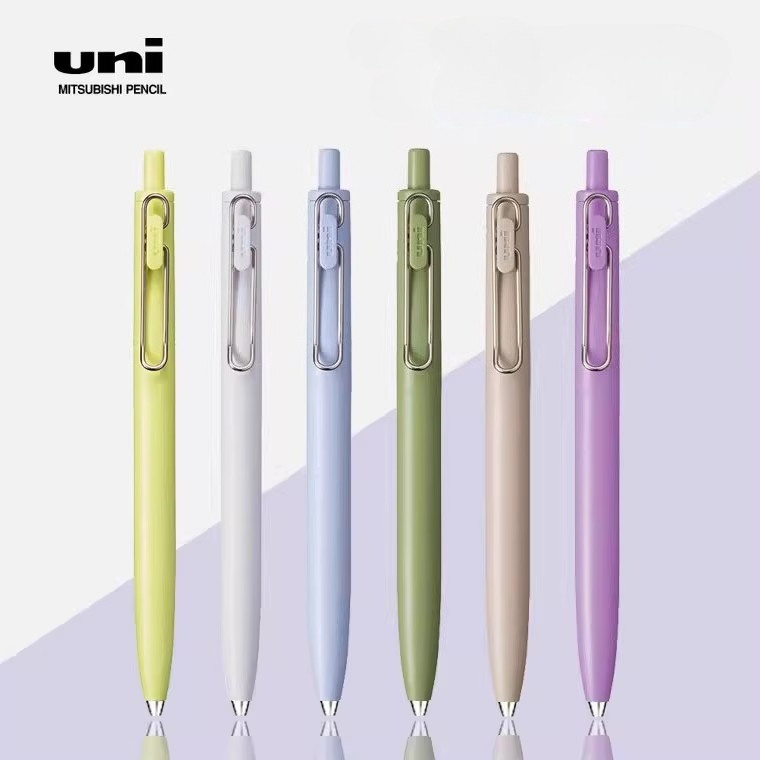 Uni Ball One ปากกากลางเพศแกนหนาขนาดเล็กอัพเกรดรุ่นที่สอง UMN-SF จํากัดแรงโน้มถ่วงต่ําหนึ่งศูนย์