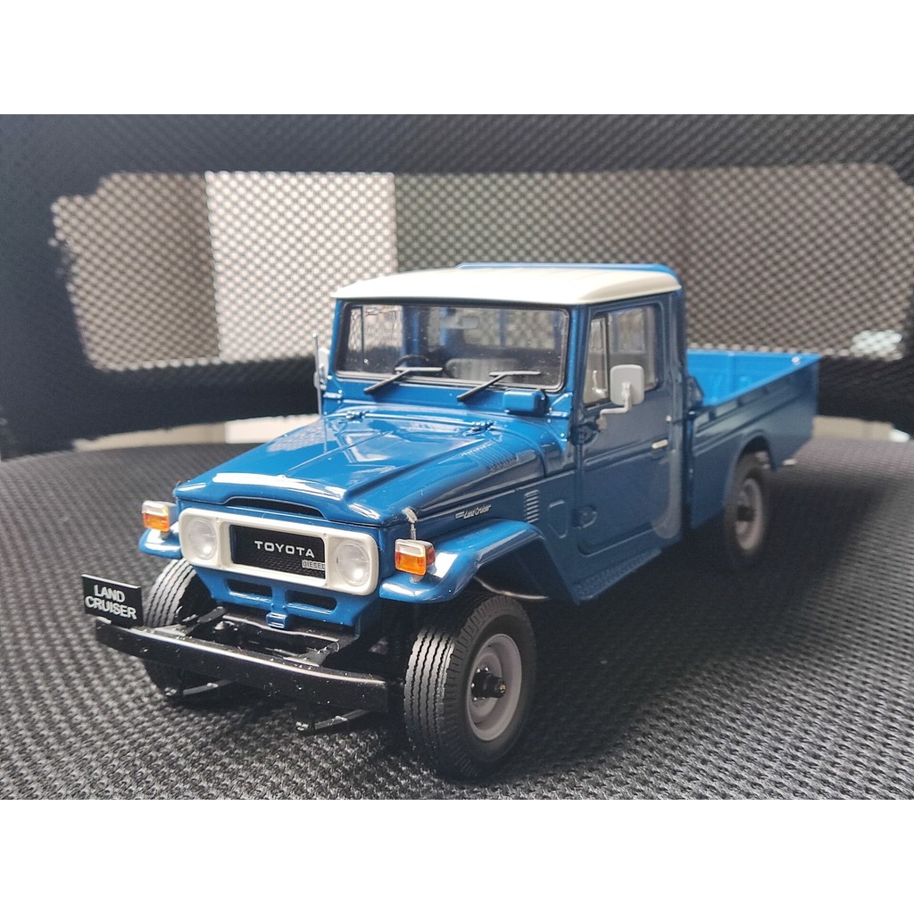 Toyota Cool Luze Pickup Truck Model 1 18 Car Model Brand New Factory Product Control Only แกะกล่อง P