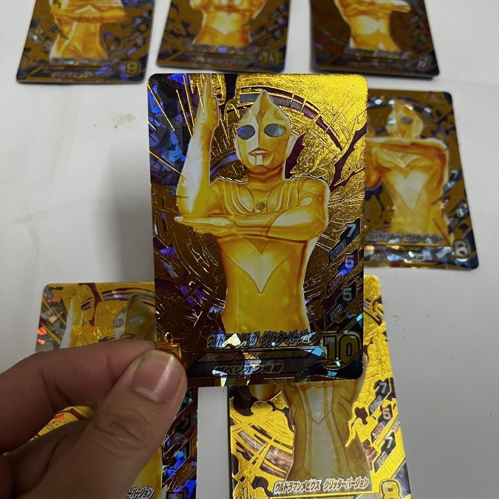 Fusion Fierce Fighting Ultraman z4.GR Gold Card Ultraman Gold 8 Brothers with Laser Gilding, ในประเท