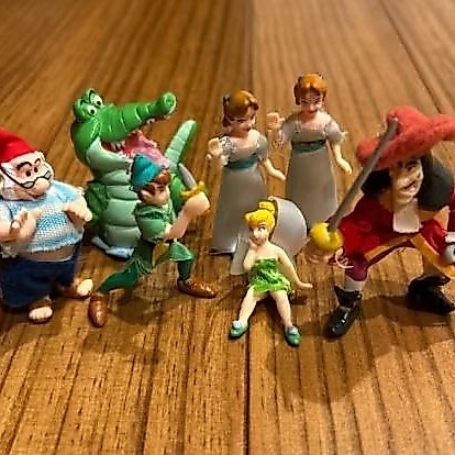 [แท้] Yujin Disney Peter Pan Costume Figures ฟิกเกอร์ปีเตอร์แพน กาชาปองญี่ปุ่น