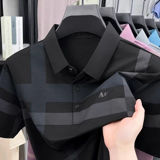 Chaistyle ผู้ชายเสื้อโปโล ระบายอากาศได้ดี ความรู้สึกเย็น คอพับ แขนสั้น ชุดคุณพ่อวัยกลางคน ลวดลายตัวอักษรเพชร หลวม