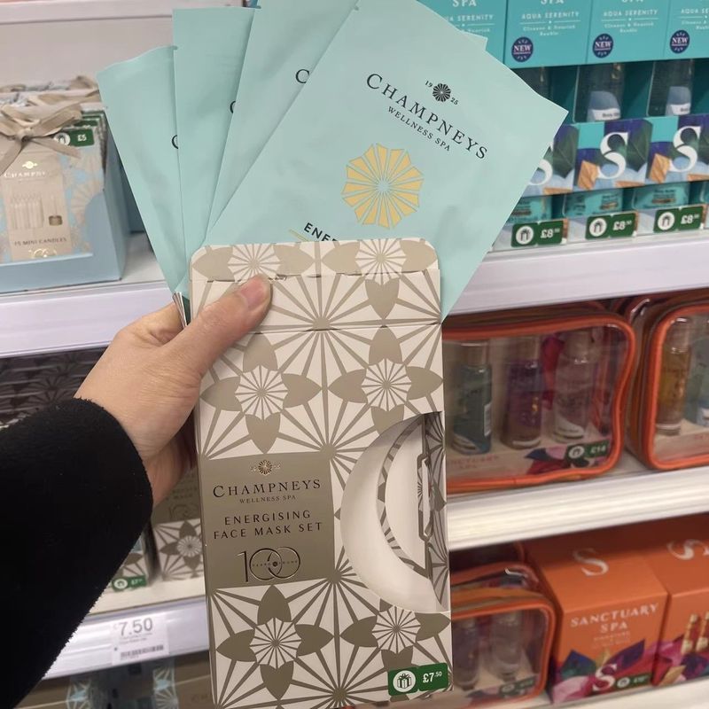 British Boots Champneys Moisturizing Vitamin C Mask 2 ชิ้น Eye Mask 2 คู่ Healthy Spa Gift Box 8-9m
