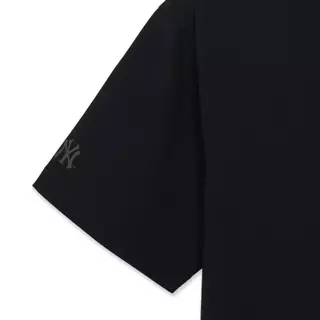 MLB เสื้อยืด ยูนิเซ็กซ์ Summer Paisley Big Lux Over Fit T-Shirts รุ่น 3ATSX0763 50BKS สีดำ