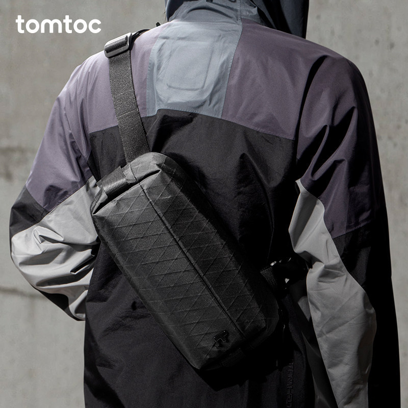 Tomtoc Messenger กระเป๋าผู้ชาย Switch2 กระเป๋าเก็บไหล่กระเป๋า Messenger กระเป๋าสะพายกระเป๋าเป้สะพายห