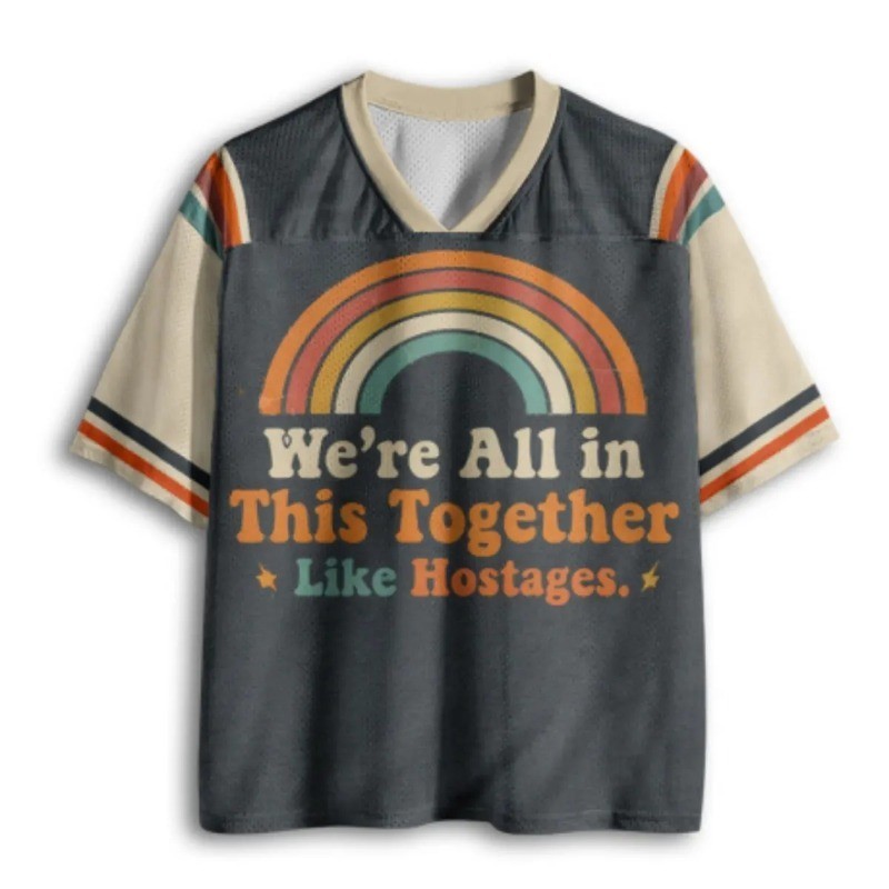 Retro Rainbow Fun Satirical Slogan พิมพ์บล็อกหลายสีเข็ม Eye V คอหลวมเสื้อฟุตบอล, ขนาด (XXS-6XL)