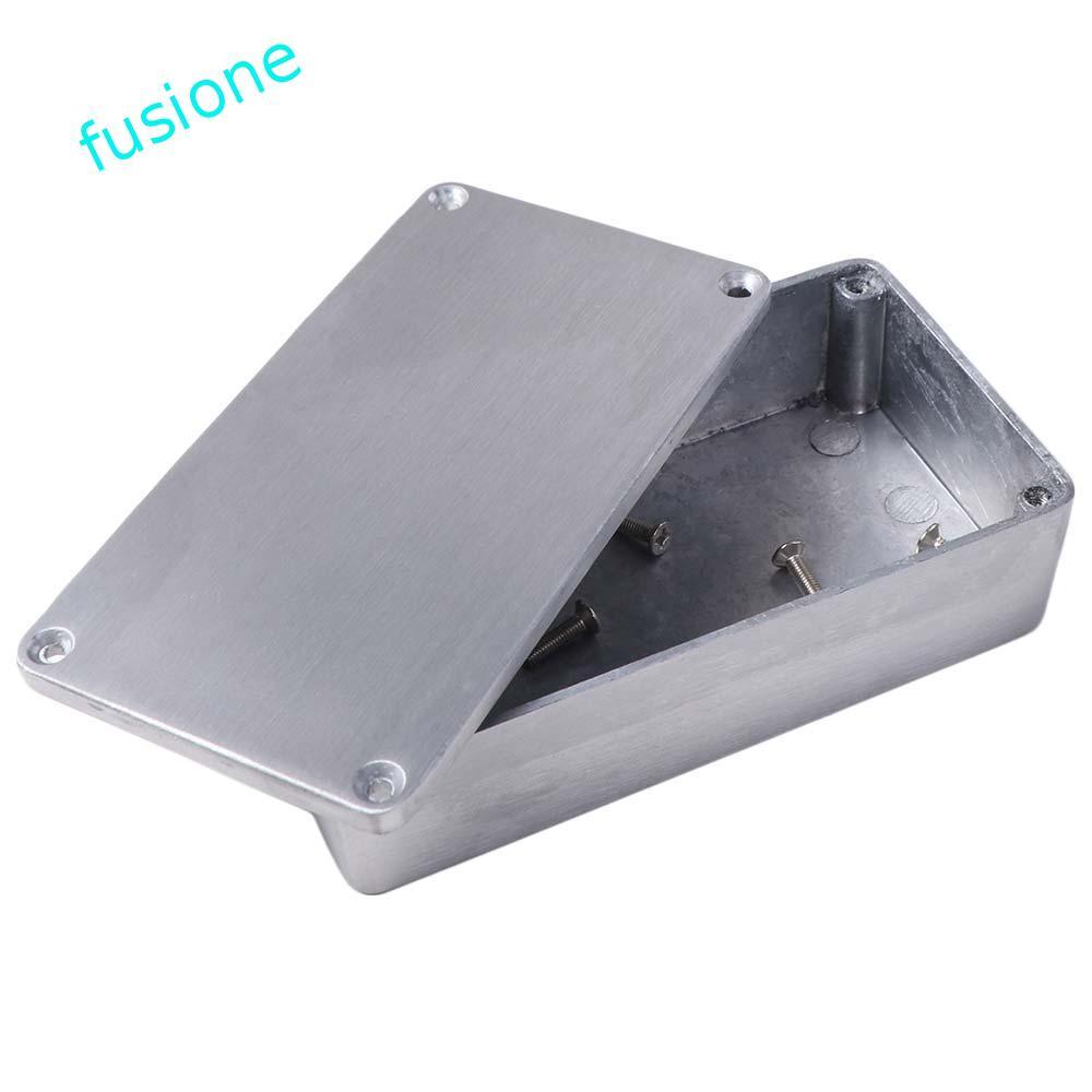 กล่องเหยียบเอฟเฟกต์ FUSIONEDGE, กล่องอลูมิเนียม 1590B, การเปลี่ยนที่ทนทานด้วยสกรูกีตาร์ขายเคสเอฟเฟกต