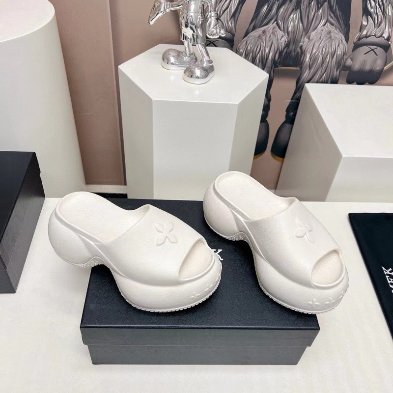 รองเท้าแตะกันชน-platform ออกแบบคลื่นเข็มทิศ.SMFK