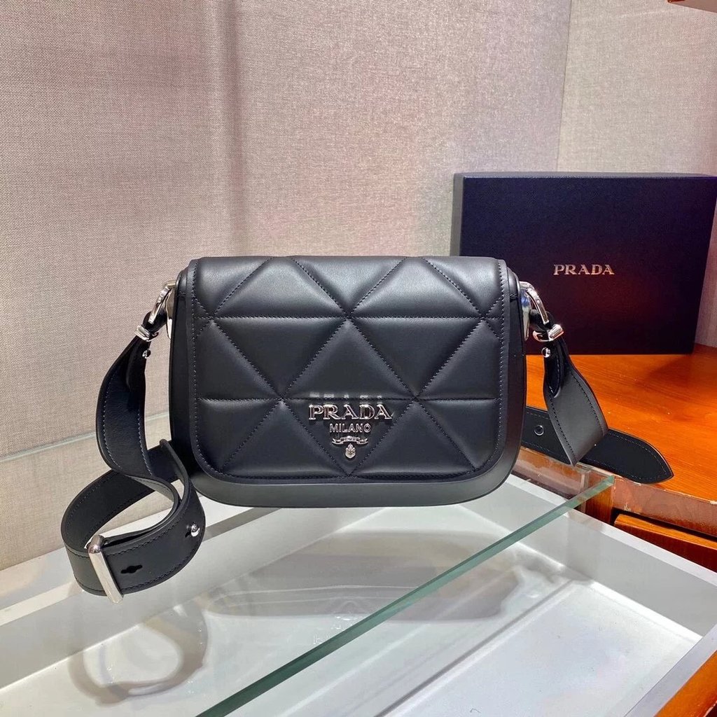 PRADA PRADA กระเป๋าสะพาย Messenger Bag กระเป๋าถือ กระเป๋าผู้หญิง
