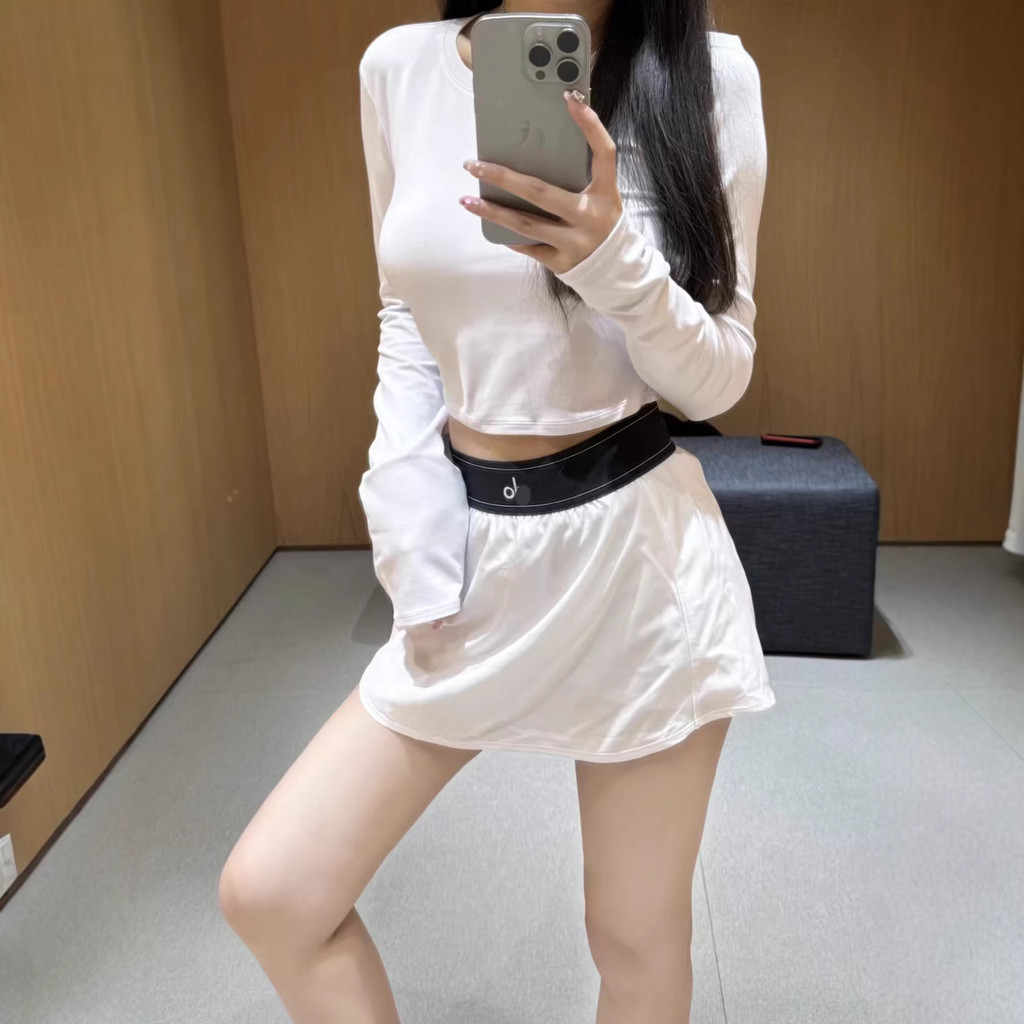 Alo Womens All-Match Summer Outdoor Sports Casual Shorts Everyday Outing Street Ladies All-Match Yog