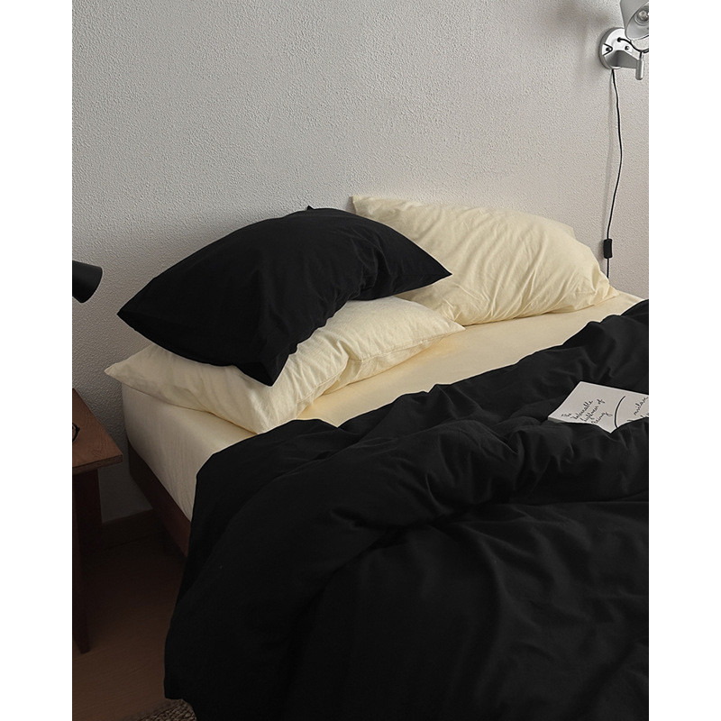 Dark minimalist style pure black all-cotton bedding set, including bed sheet, duvet cover, black duv