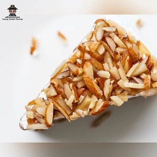 Almond อัลมอนด์แท่งติดเปลือก 500 g. (Almond Slivered with Skin)