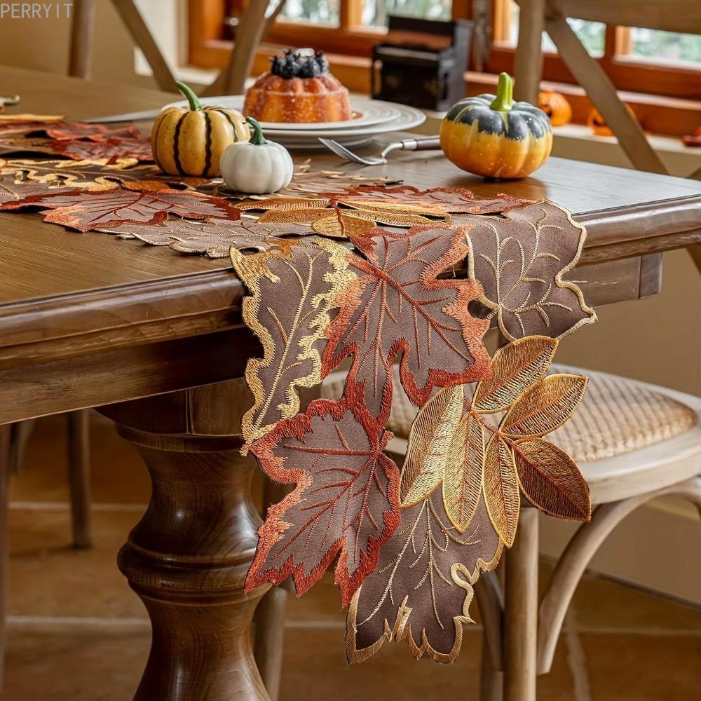 PERRY Maple Leaf Placemat,สี่เหลี่ยมผืนผ้าตกแต่ง Maple Leaf ปักตาราง, Party Dinning ผ้าปูโต๊ะสไตล์ชน
