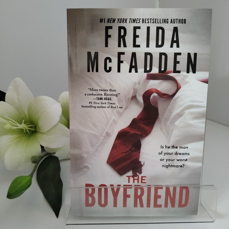 Boyfriend Maid Series ผู้แต่ง The Boyfriend เวอร์ชันภาษาอังกฤษ Freida McFadden821A0026821A0026
