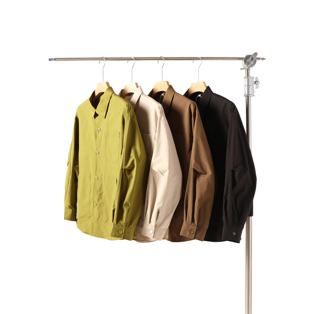 American Retro Ami สีกากีเครื่องมือกลางแจ้งหลายกระเป๋าทํางานกันน้ําหลวมแขนยาวเสื้อลําลองผู้ชาย