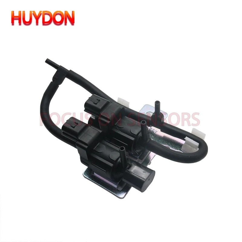 HZY 8657A065 Freewheel คลัทช์ควบคุมวาล์วสําหรับ Mitsubishi Montero 2008-2017 L200 2008-2018 K5T81973