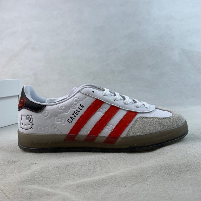 รองเท้าสเก็ตโลว์คัทกันลื่น Hello Kitty รุ่น Gazelle Indoor X