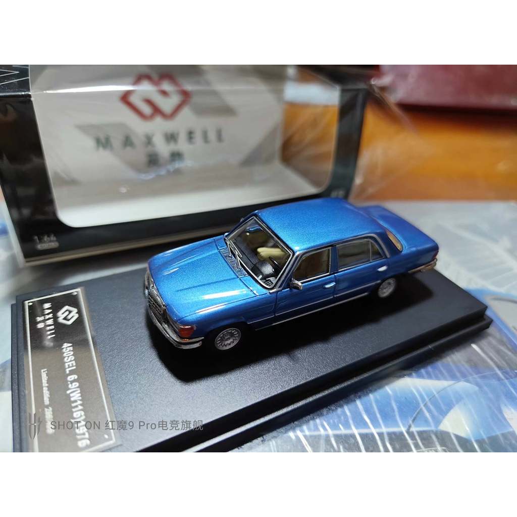 Maxwell 1: 64 Mercedes-Benz s Packaging Unpacked Base Screws มีผ้าไหมลื่นเดียว