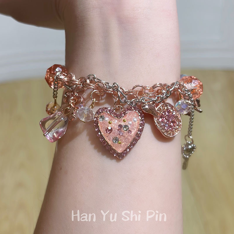 1 ชิ้น 2026 สร้อยข้อมือรูปหัวใจลูกปัดสีชมพูวินเทจยอดนิยม