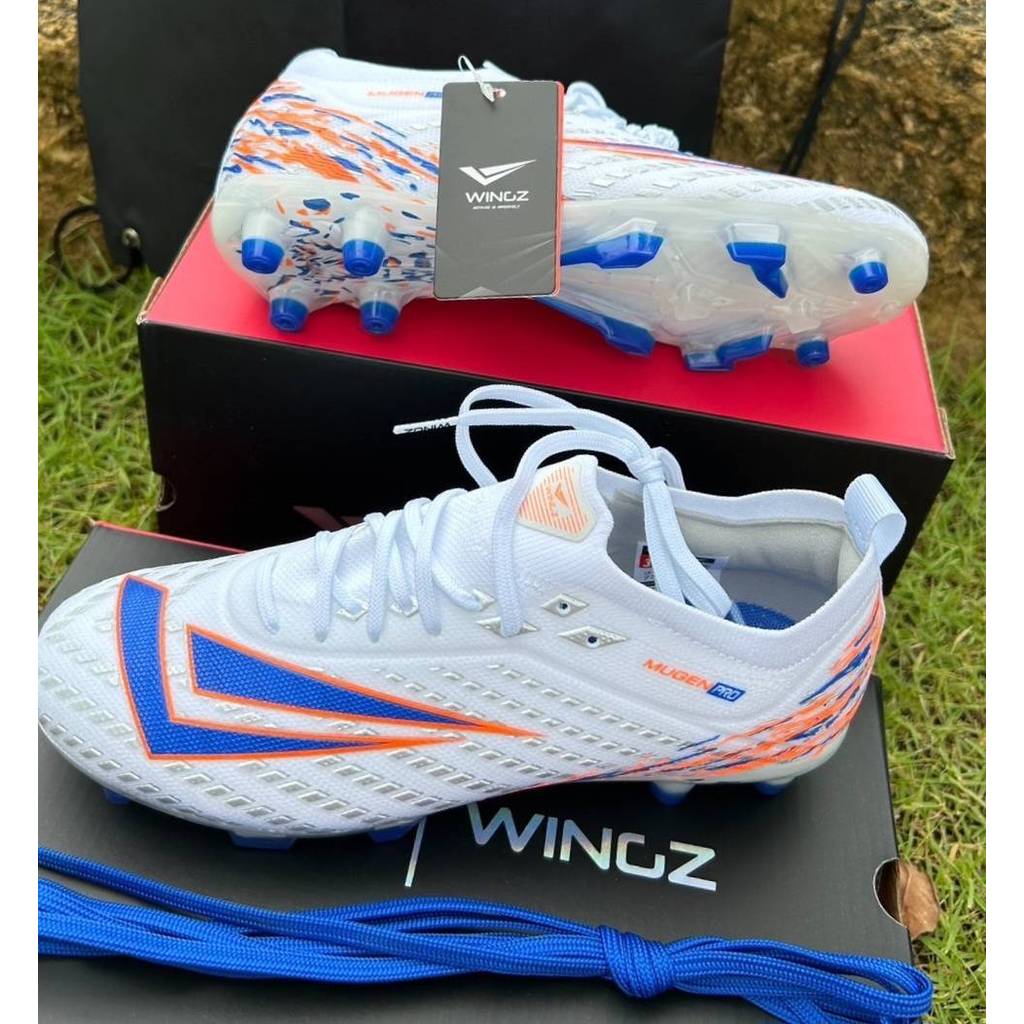 รองเท้าฟุตบอล วิงส์ Wingz Mugen pro