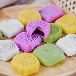 บัวหิมะ 1 กล่อง 4 ชิ้น หอมอร่อย