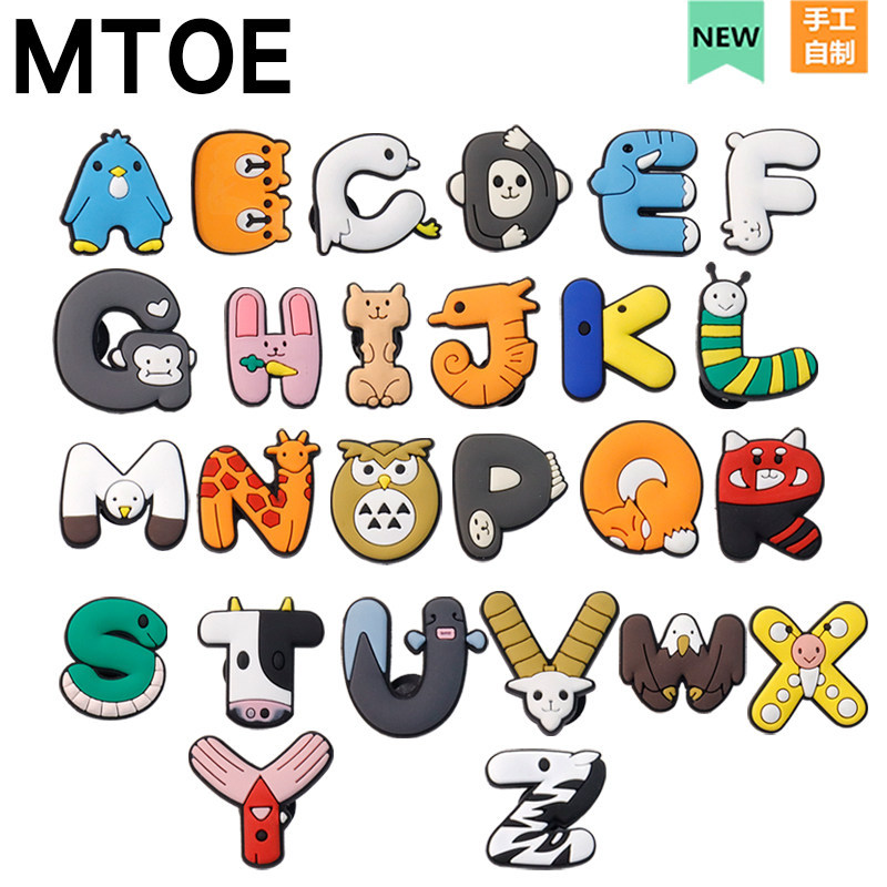 jibbitz crocs ของแทั jibbitz jibbitz เกาหลี DIY DIY MTOE รองเท้ารูตัวอักษรสัตว์ยางนุ่ม