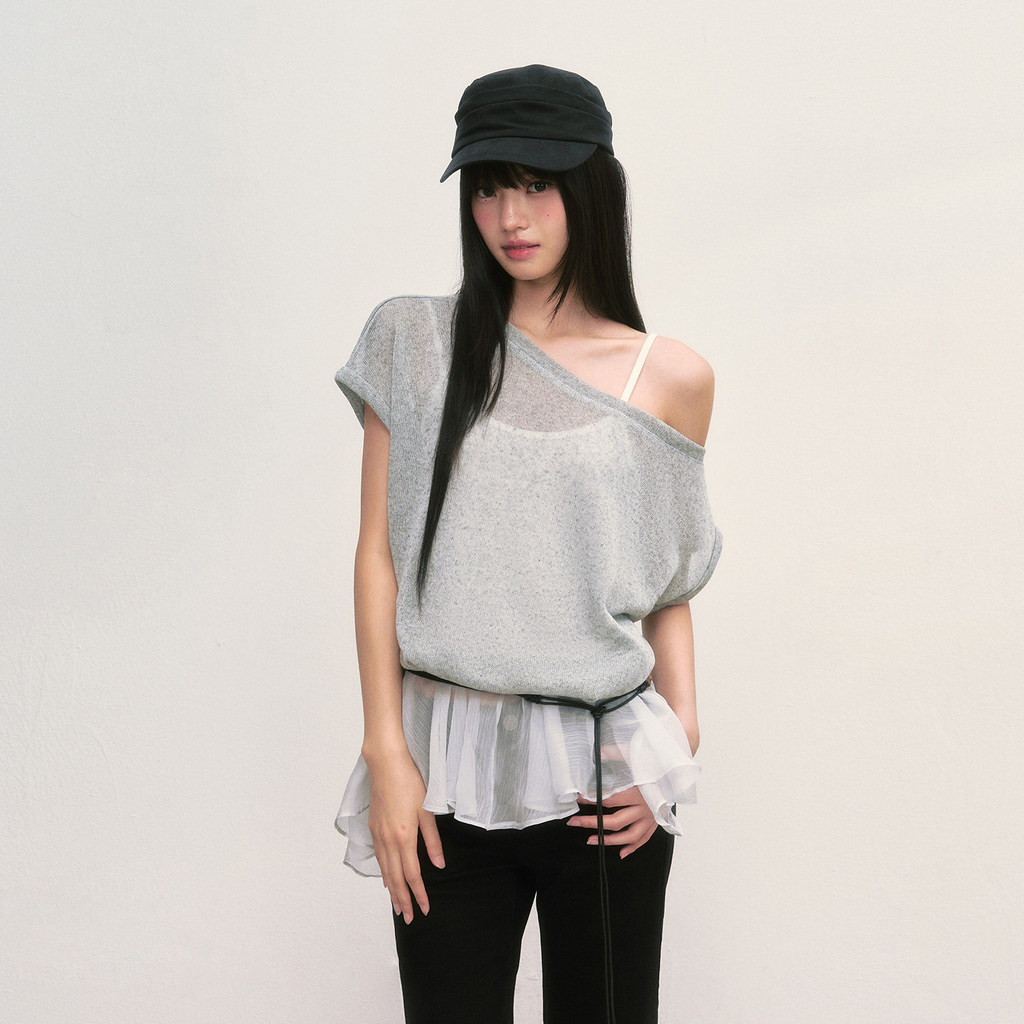 weekendhub เสื้อยืดแขนสั้นปลอมสองชิ้น คอไหล่เปิด ดีไซน์พิเศษ ตกแต่งชายเสื้อผ้าชีฟอง ทรงผอม สไตล์เกาหลี ฤดูร้อน