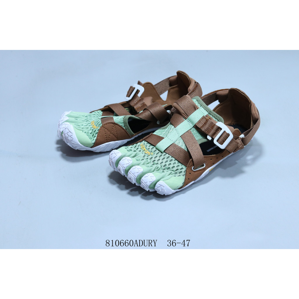 รองเท้าฝึกออกกําลังกายโยคะ Vibram KSO EVO รองเท้าห้านิ้ว