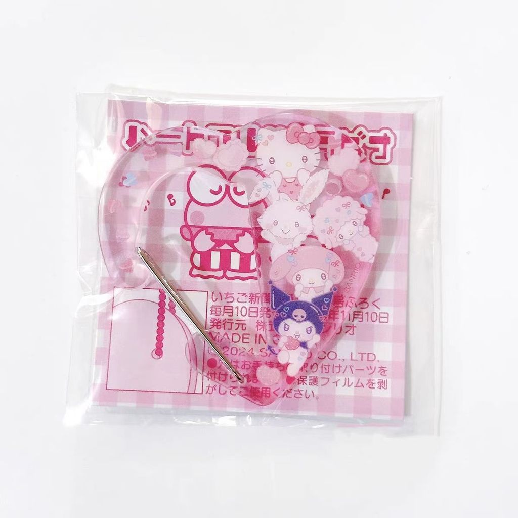 Sanrio Strawberry News อะคริลิค Love Carabiner Lobster Clasp จี้ kitty Melody Out น่ารัก 8.9