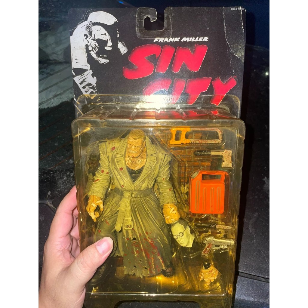 McFarlaneand CITY of SIN Frank Miller SIN CITY McFarlaneand Color Version การถ่ายภาพจริง ใหม่เอี่ยมท