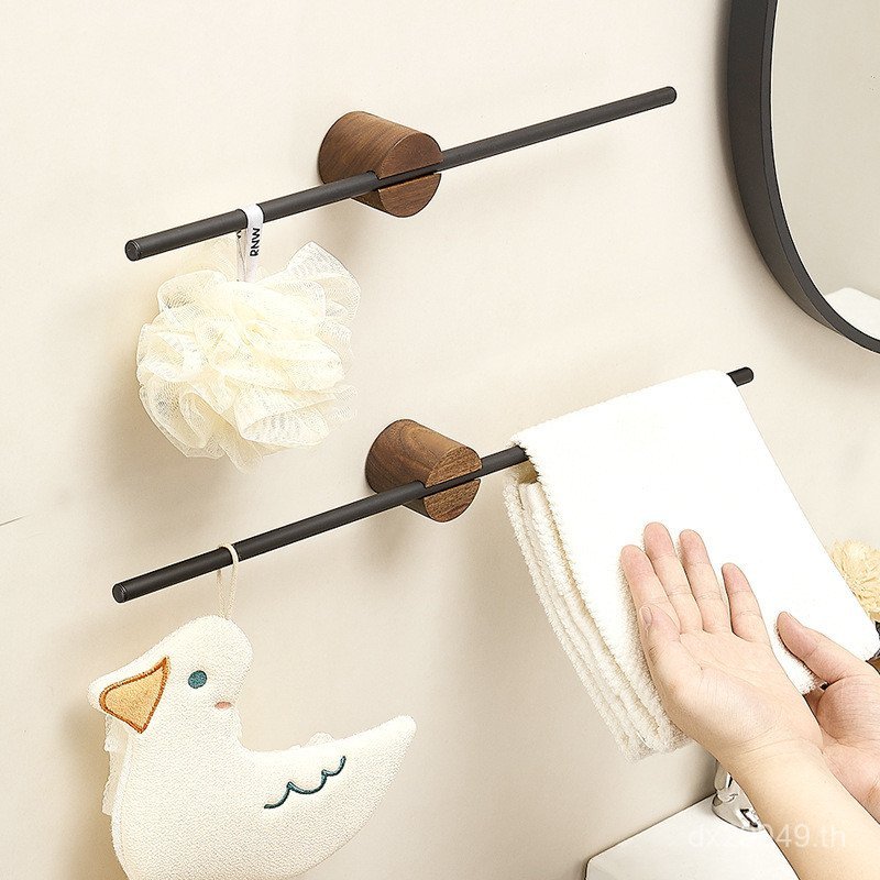 ห้องน้ําเดี่ยวเสาติดผนัง Perforated Washstand ชั้นวางผ้าเช็ดตัวห้องน้ํา Walnut Minimalist สไตล์ One-