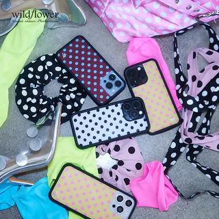 ดอกไม้ป่าลายจุดเคสโทรศัพท์สําหรับiPhone 12 13 14 15 16 Pro Max 14 15 16 PlusซิลิโคนAnti-FallingกันกระแทกปกหลังWFปลอกสําหรับiPhone 17 Pro Max 17 Air