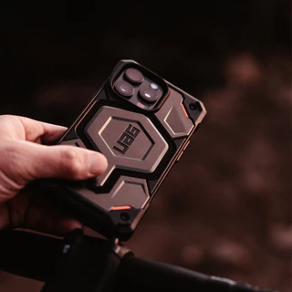 UAG Monarch Pro เคส iPhone 13/14/15/16 Pro/Pro Max Magnetic กันกระแทก Military Grade