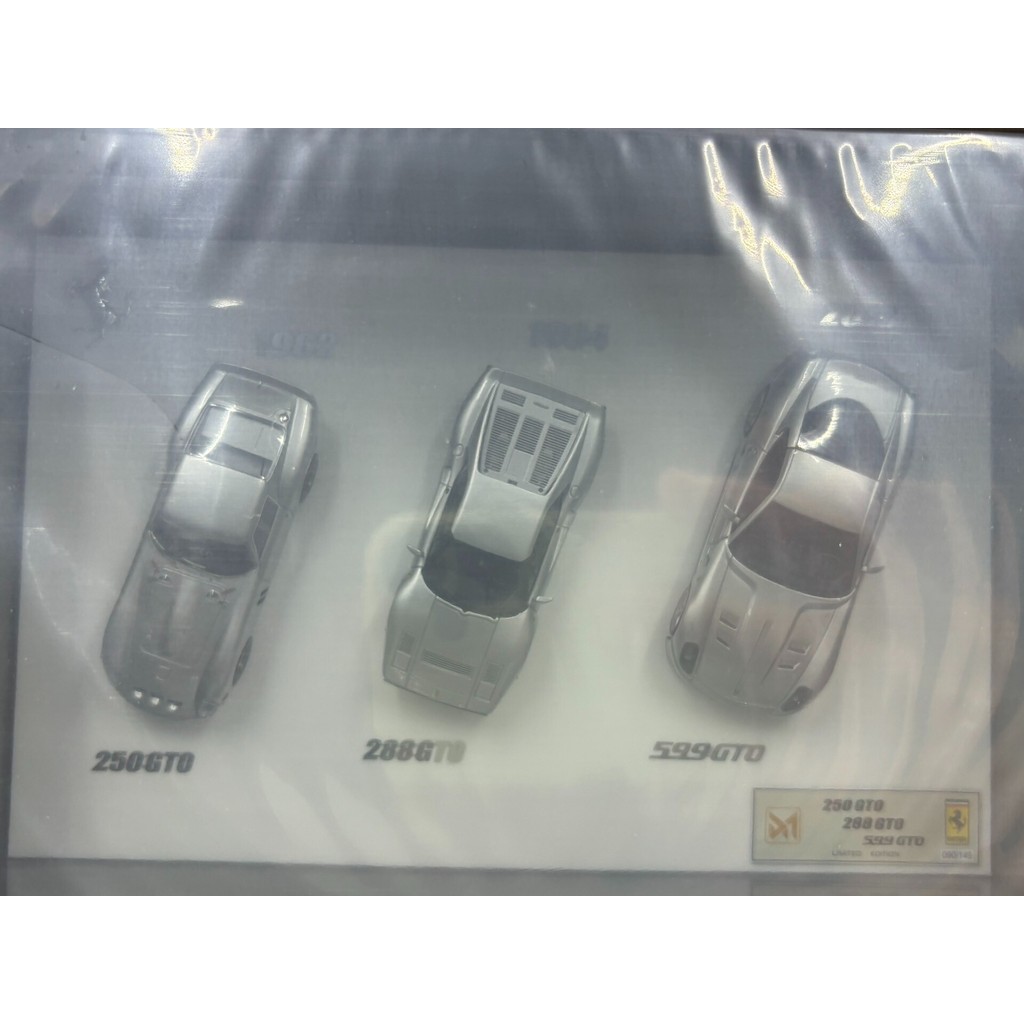 DMY 1: 64 Ferrari 250GTO 288GTO 599GTO Silver Three Car Set ใหม่เอี่ยมยังไม่ได้เปิด