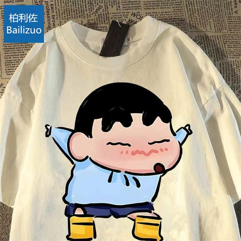 Street Wear Anime Shin-Chan เสื้อยืดแขนสั้นชายหญิงคู่หลวมสไตล์ญี่ปุ่นฤดูร้อน All-Match อินเทรนด์รอบค
