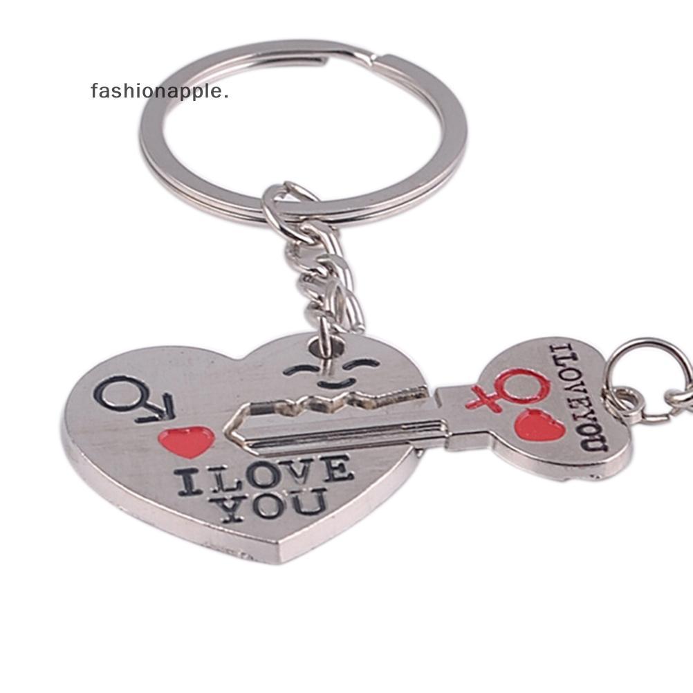 Form & Art 2pcs แฟชั่น Love Heart Key แหวน Keyfob คู่โรแมนติกพวงกุญแจ Lover ของขวัญ FA