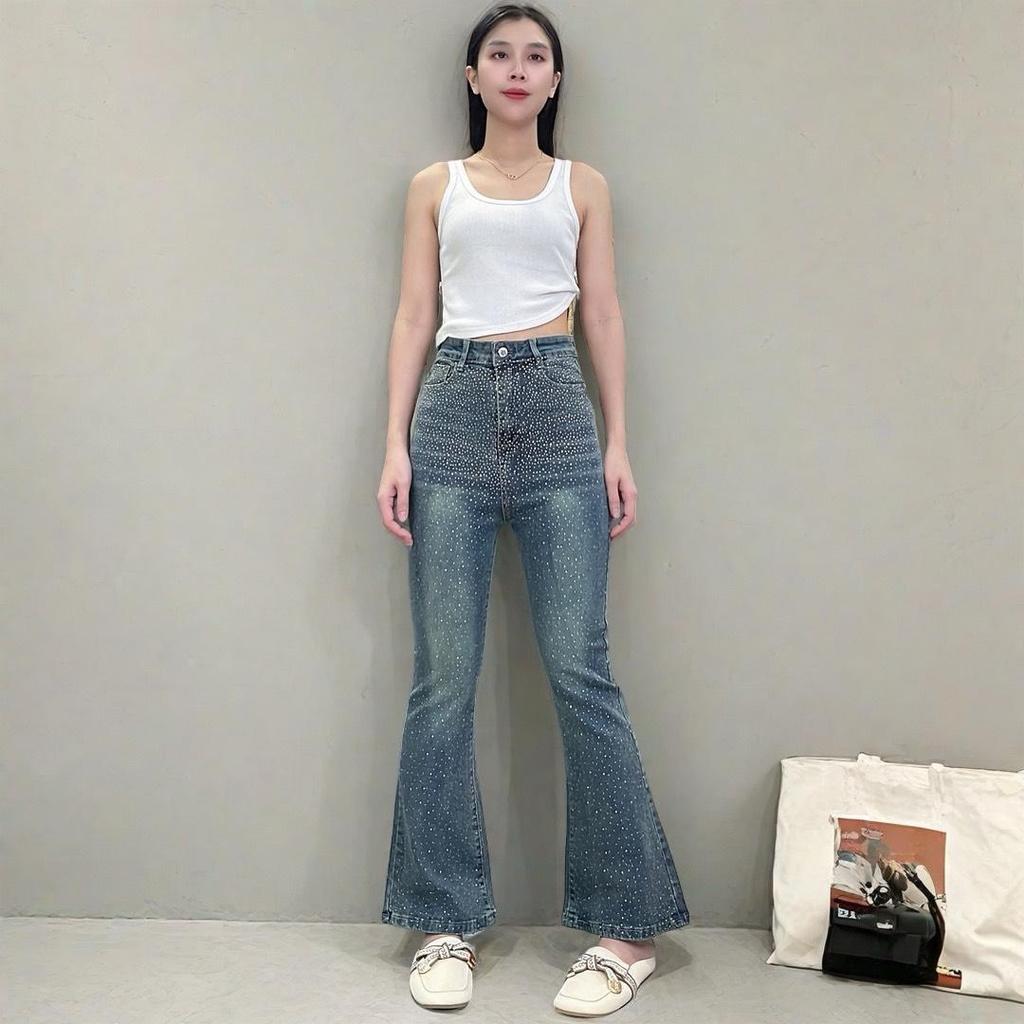 NAMCHA กางเกงยีนส์ขาม้า ผ้ายืด ติดเพชร สียีนส์ 2752