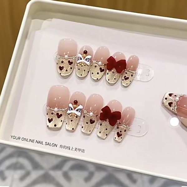 handmade nails handmade press on nails ♩นาซี ส่องไฟที่ทําด้วยมือบริสุทธิ์สวมเล็บหัวใจสิงโตมีความสุขข